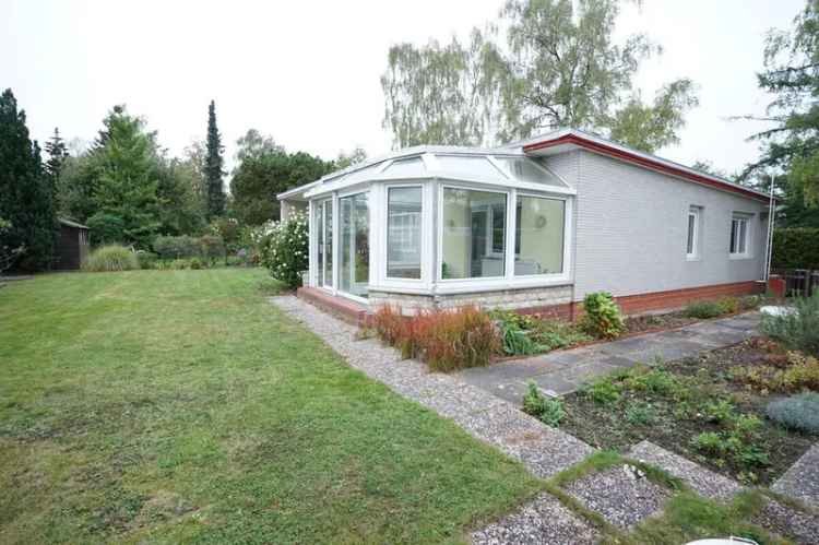 Hauptstadtmakler-Bezugsfreier Bungalow in Top-Lage