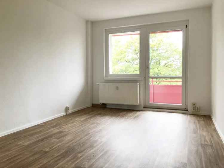 Ihre neue 1 Raum Wohnung mit Balkon und Dusche