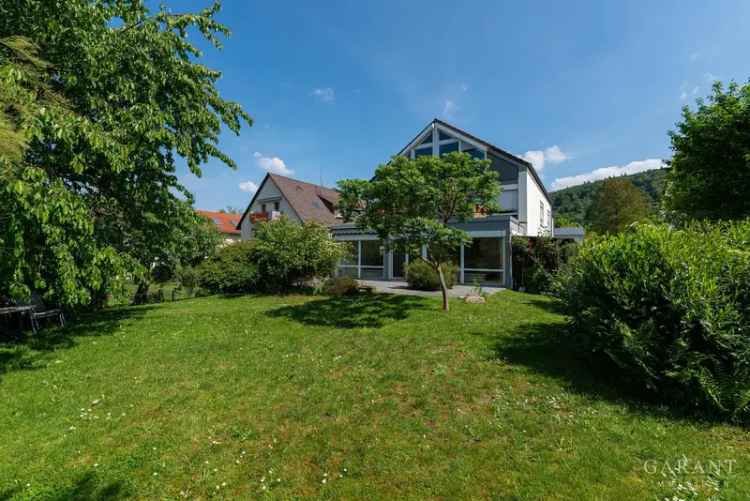 Haus im Haus mit TOP Garten + 5 Wohnungen + TG