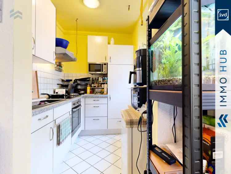 ++ Gepflegte Zweiraumwohnung in denkmalgeschütztem Altbau mit Aufzug ++
