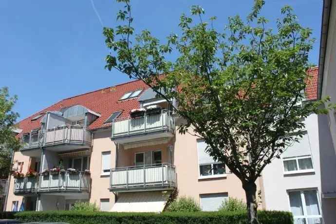 Ruhige Wohngegend in Dresden mit Südbalkon