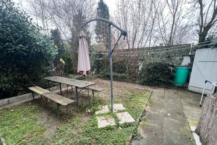 Neu-Isenburg: 4-Familienhaus in ruhiger Zentrumslage- auf Wunsch komplett frei!