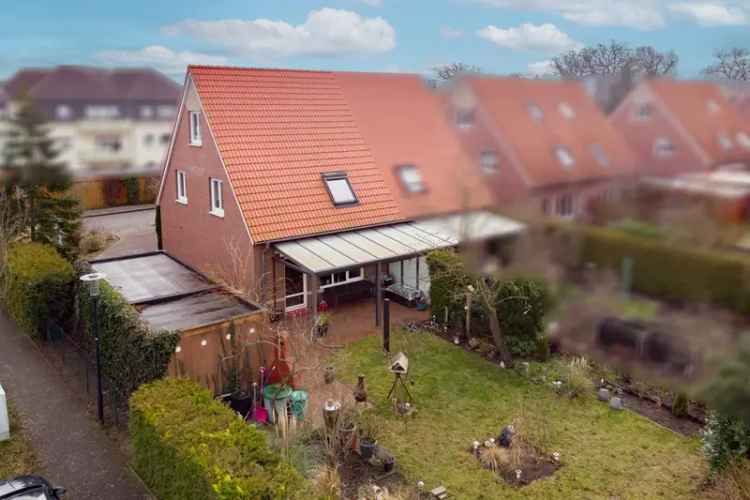 Doppelhaushälfte kaufen in Neubrandenburg mit Garten und Garage