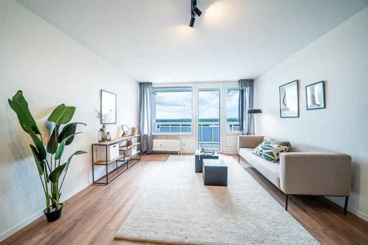 Naturnah wohnen: 3 ZKB, 105 m², 2 Balkone & Tiefgarage direkt am Waldrand