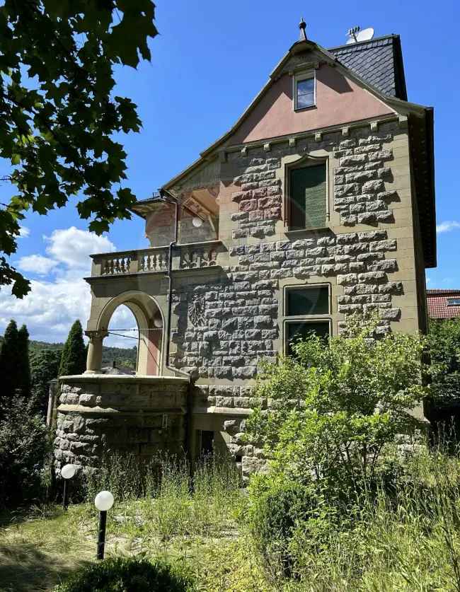Herrschaftliche Villa im Stil der Neurenaissance in zentrumsnaher Lage von Bad Kissingen