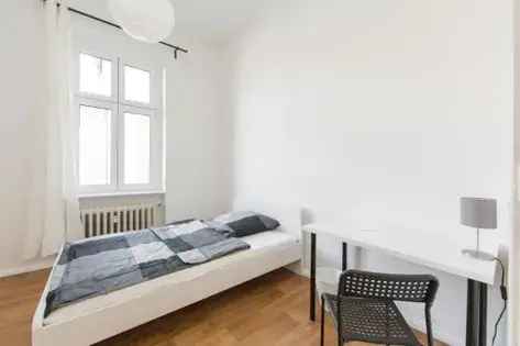 Wohnung (44.41 m²) zur Miete in Berlin (Schlüsseldienst am Leo, Nazarethkirchstraße 52, 13353 Berlin, Germany)