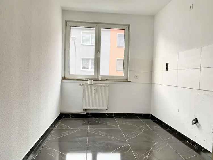 Mieten 2 Zimmer Wohnung in ruhiger Lage mit Balkon und gehobener Ausstattung