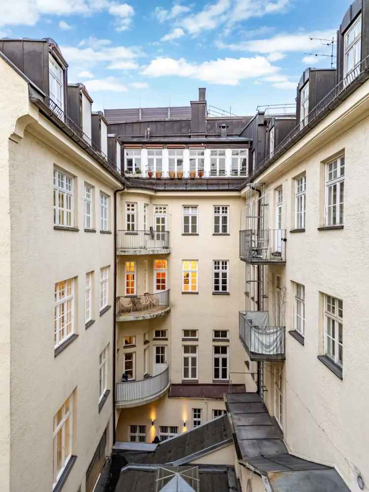 Direkt vom Eigentümer! Traumhafte City-Wohnung in charmantem Altbau in der Sendlinger Straße