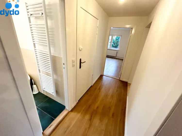 3-Zimmer Wohnung mit Garten Wintergarten und Garage