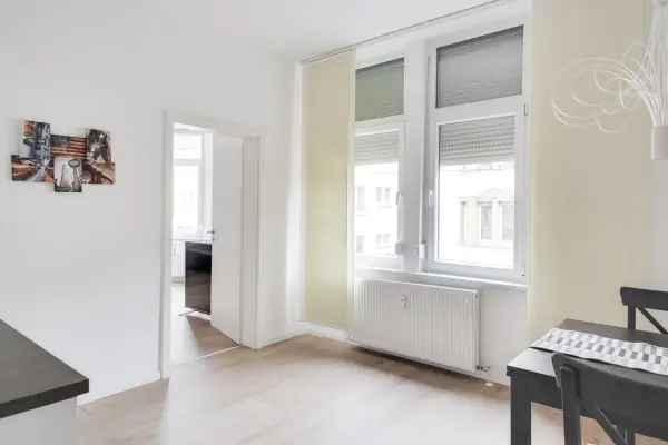 Moderne Wohnung Stuttgart Kernerviertel - Neu Renoviert