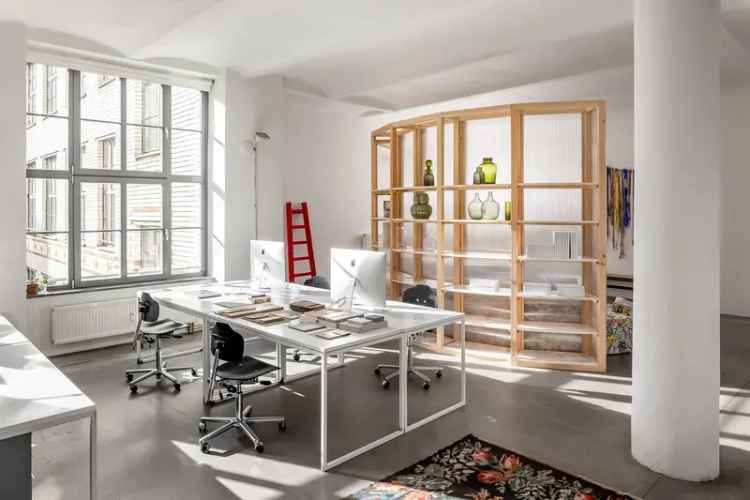 Attraktive Loft-Bürofläche in Top-Lage in Berlin Mitte am Arkonaplatz