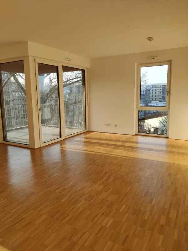 Ihre neue Adresse: Simone-Veil-Straße 10!