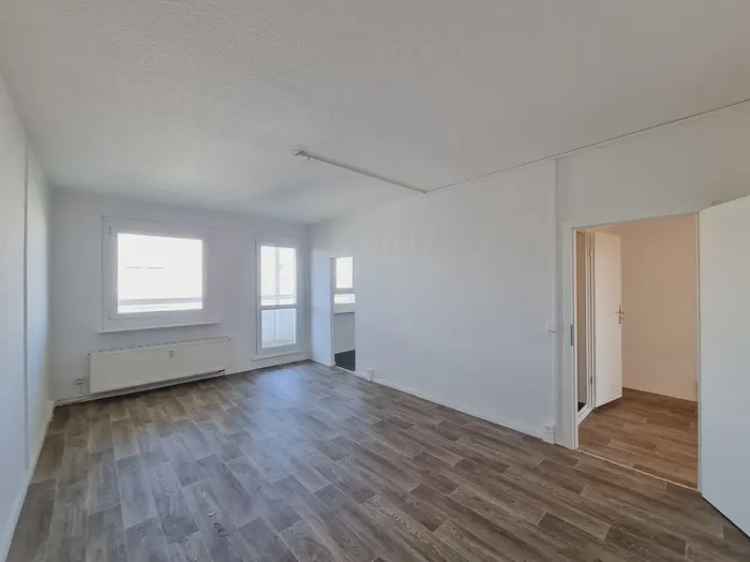 Hier wartet Ihre neue 3-Zimmer-Wohnung! Anfragen, besichtigen und bewerben!