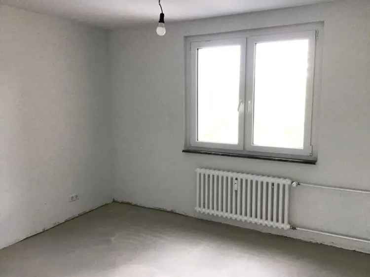 3 Zimmer Wohnung mit Balkon f".r Paare