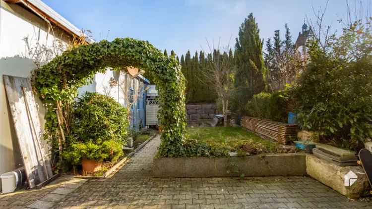 Willkommen in Ihrem neuen Zuhause auf ca. 166 Quadratmetern! Große Wohnung mit Garten & vielem mehr 