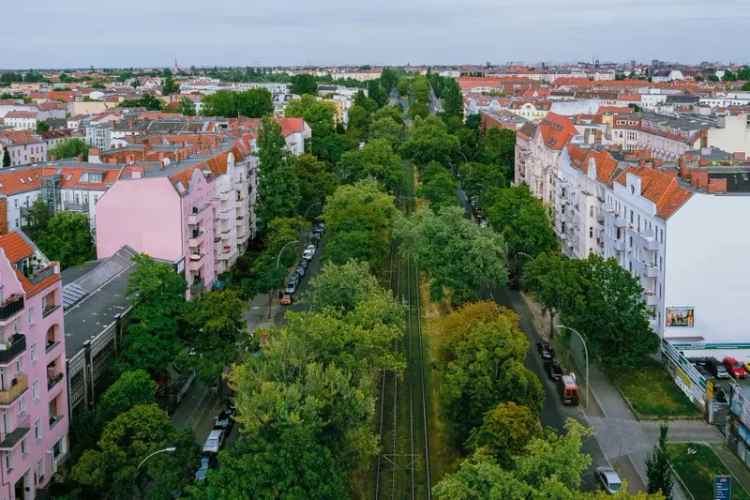 Dein neues Zuhause: 2-Zimmer-Altbau-Apartment im Multikulti-Hotspot Wedding