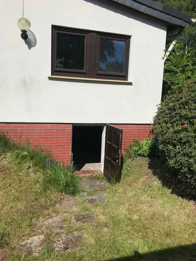 1727m² Grundstück Einfamilienhaus Teich Garten Carport Mehrgenerationenhaus