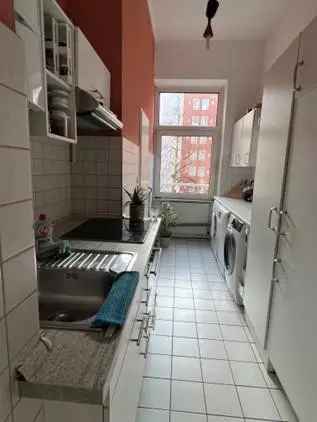 Freiwerdende, sehr gut geschnittene Altbauwohnung in der Nähe vom Main und Baseler Platz