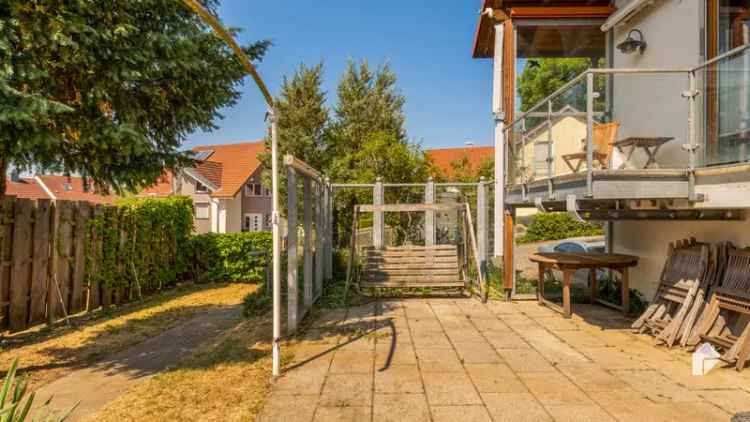 Traumhaus kaufen mit Garten Terrasse Stellplatz Balkon in ruhiger Lage