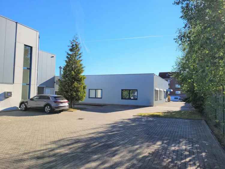 Halle / Produktionsgebäude bei Kiel - auch Mietkauf möglich