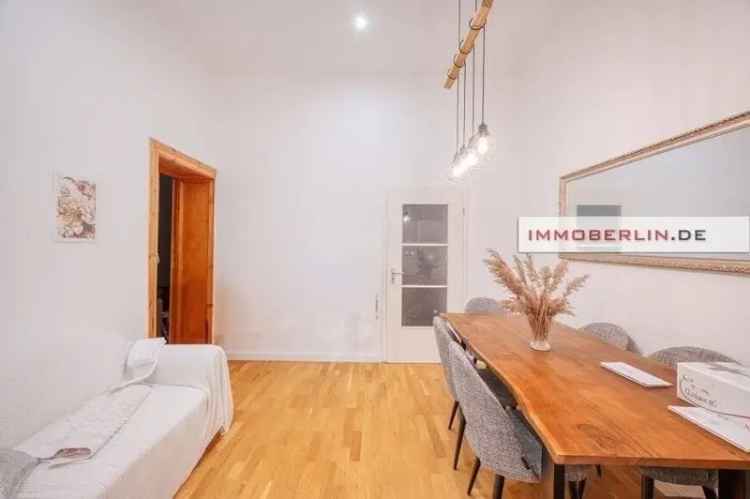 Behagliche Altbauwohnung mit Gartenterrasse in ruhiger Lage beim Wrangelkiez