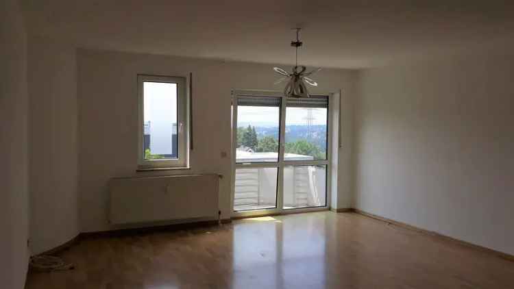 Balkon mit Blick ins Grüne, 2 Z., Gäste WC, Hunde erlaubt
