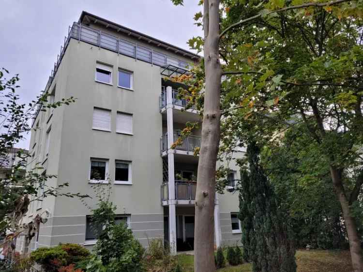 2 Zimmer Wohnung Dresden Löbtau Balkon Einbauküche Laminat Keller