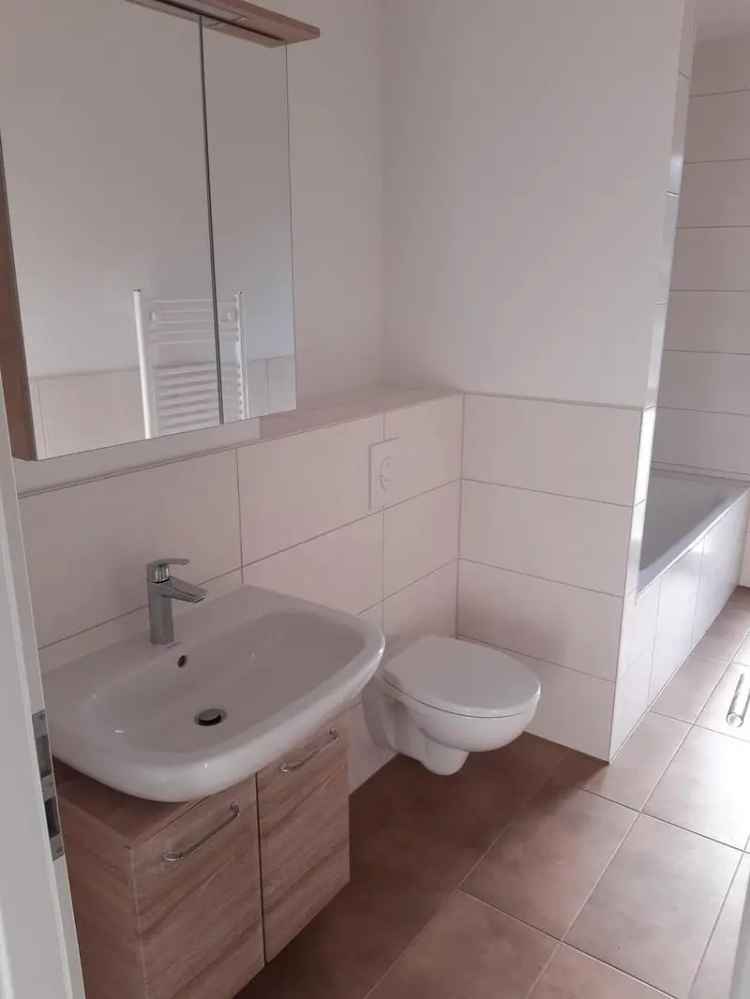 ++Erstbezug++ Schöne 3-Zimmer Wohnung in Wildau mit EBK