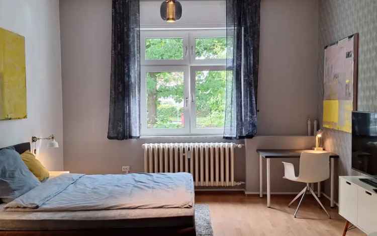 WG-Zimmer mit Wlan, TV, Doppelbett, Bad/Wc und Küche zur Teilung, Waschmaschine