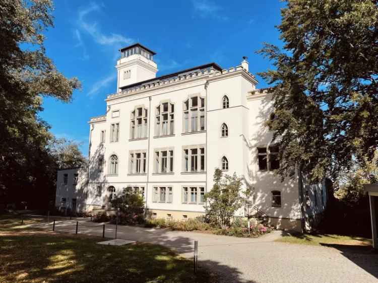 Kauf Eigentumswohnung Schlossvilla Dresden-Cossebaude mit Park