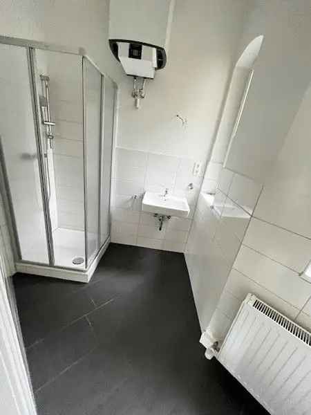 Gemütliche 2-Zimmer-Wohnung sucht kreative Köpfe