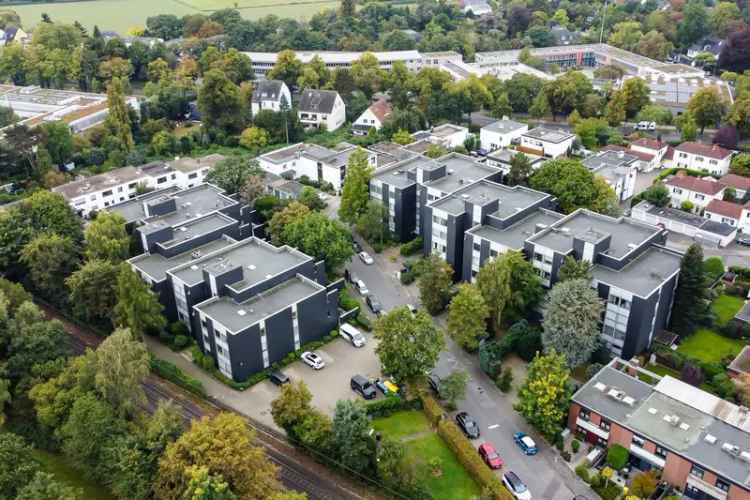 12-Wohnung-Anlage in Düsseldorf mit Tiefgaragenplätzen