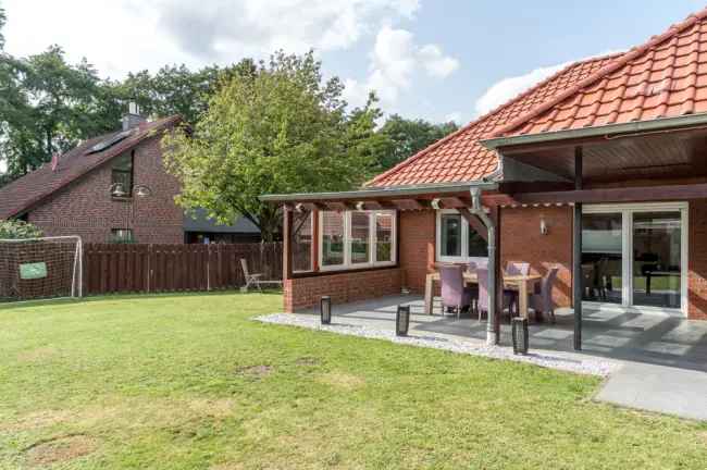 Einfamilienhaus in verkehrsberuhigter und bester Lage von Wardenburg