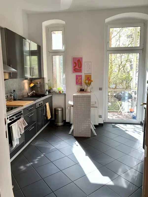 Wohnung tauschen in Mitte Berlin mit Altbaucharme und Balkon