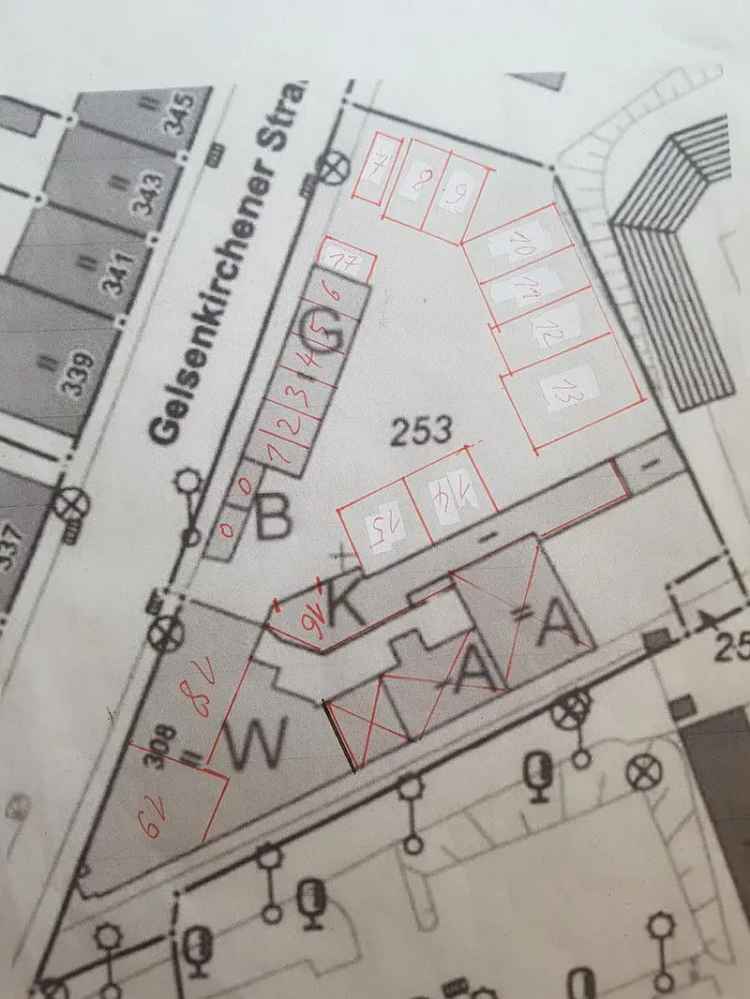 MFH Mehrfamilienhaus mit Garagen auf 2300m² Baugrundstück