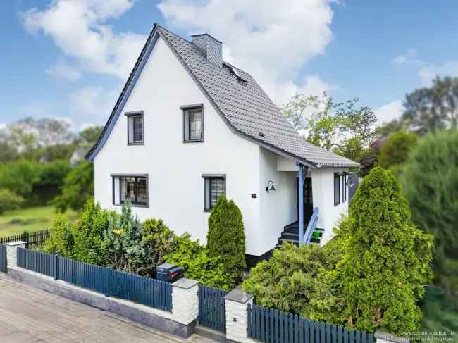 Einladendes Einfamilienhaus mit idyllischem Garten- Ihr neues Zuhause mit Wohlfühlcharakter