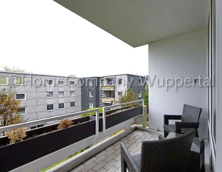 Luxuriöse Wohnung mit Balkon und PKW-Stellplatz in Wuppertal