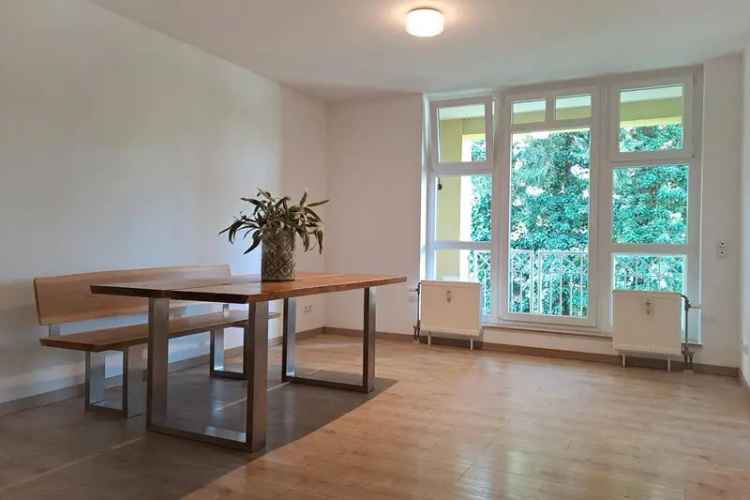 Ein echter Glücksfall in Kettwig! Sonnig-helle 2½-R.-Whg. mit Balkon & TG-Stellpatz im Kaiserhof