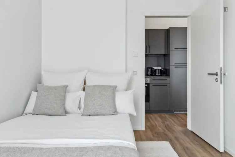 Doppelzimmer in 4-Schlafzimmer Wohnung
