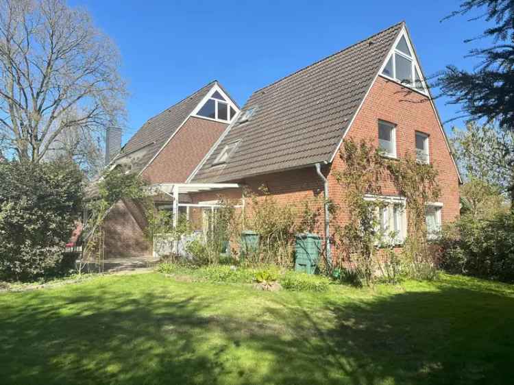 Haus mit großer und kleinerer Wohneinheit - zentral, ruhig, lukrativ nutzbar, provisionsfrei