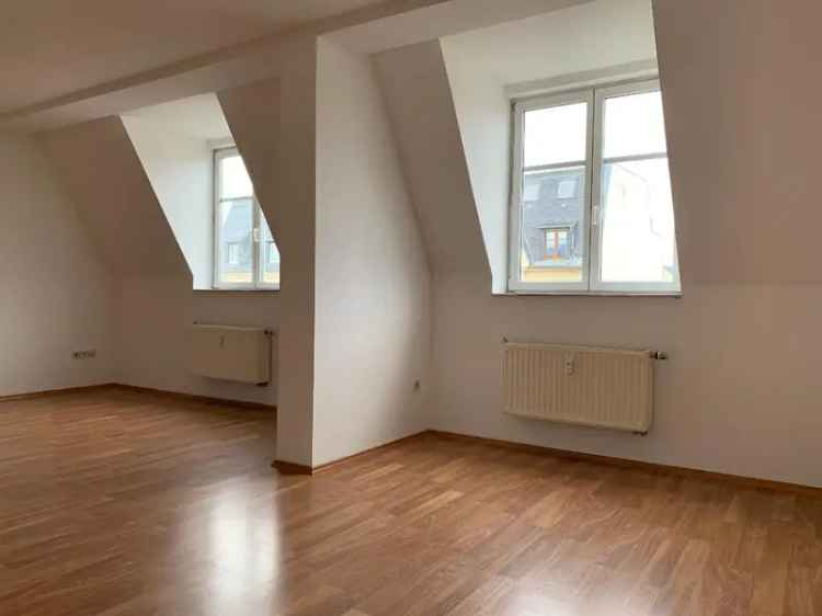 2 Zimmer Wohnung in Neundorfer Vorstadt