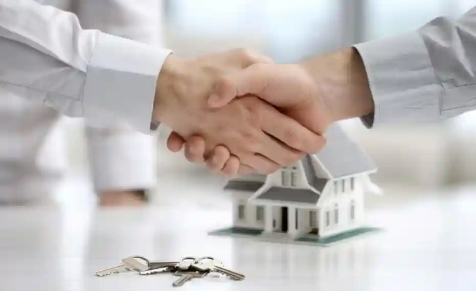 Immobilienmakler